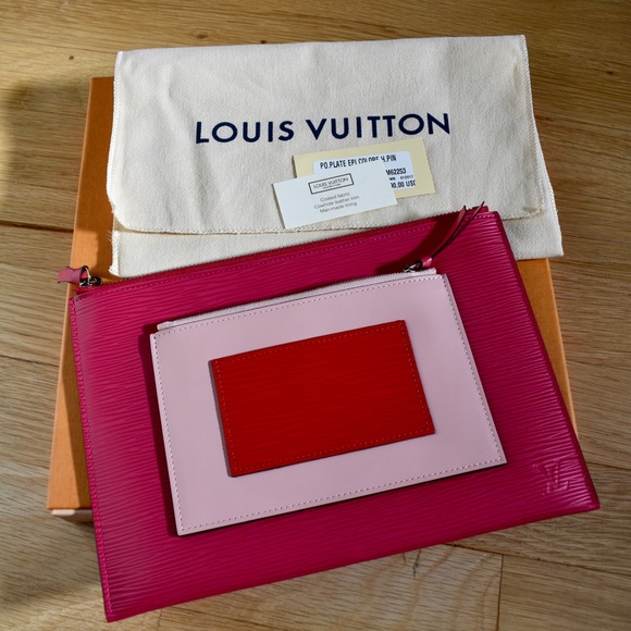 LOUIS VUITTON PINK EPI POUCHETTE - Picture 3 of 4